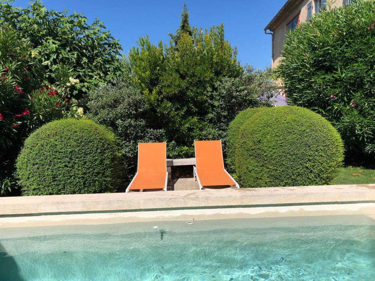 B&B - Le Vieux Figuier Vacqueyras Exterior foto